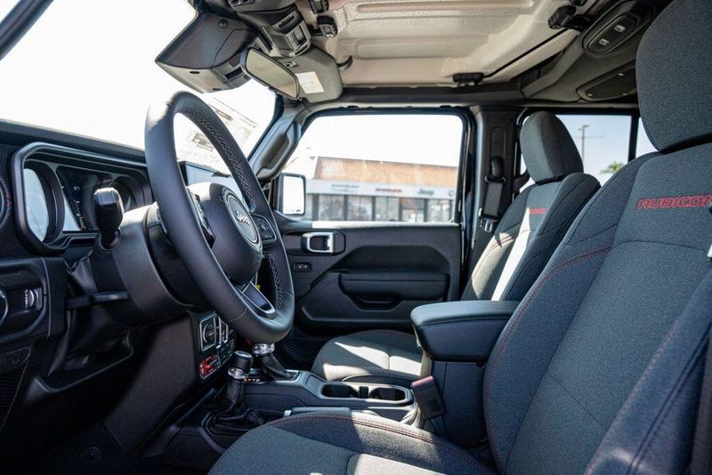 New 2026 Jeep Wrangler RubiconImage 13