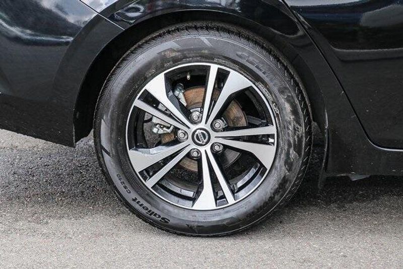 2021 Nissan Sentra SVImage 12