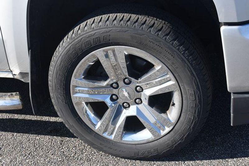 Used 2018 Chevrolet Silverado 1500 CustomImage 11