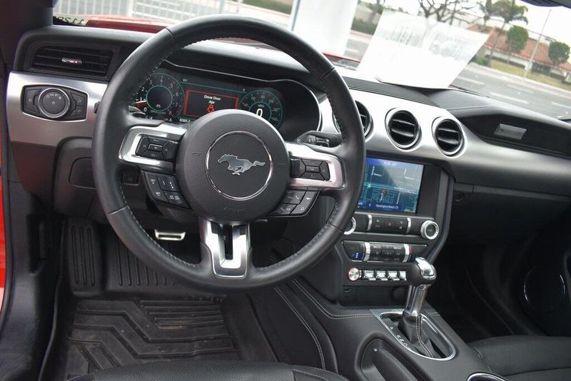 2022 Ford Mustang GT PremiumImage 13