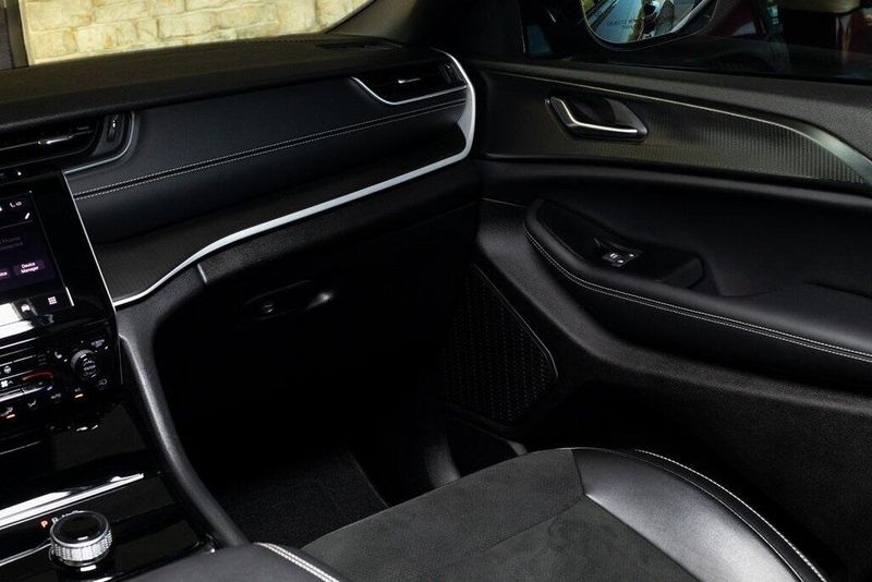 2025 Jeep Grand Cherokee L Altitude XImage 23