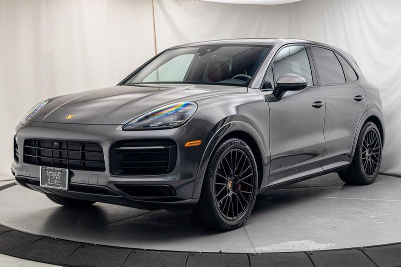 2021 Porsche Cayenne GTSImage 1