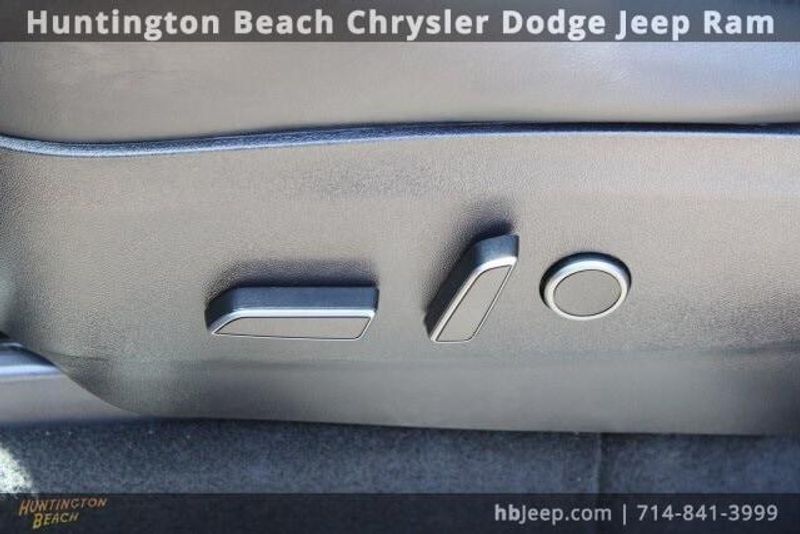 2021 Tesla Model Y Long RangeImage 28