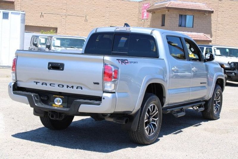 2021 Toyota Tacoma TRD SportImage 5