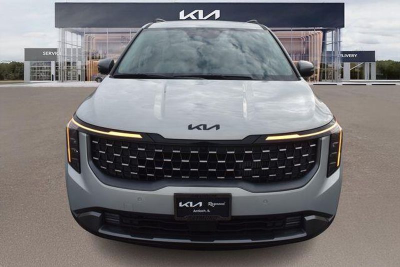 New 2026 Kia Carnival Hybrid SXImage 9