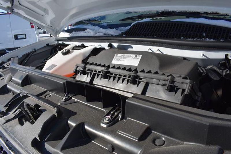 New 2025 Chevrolet Express 2500 Work VanImage 30