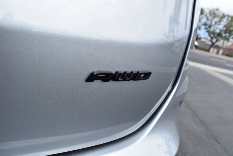 2024 Ford Edge SEImage 6
