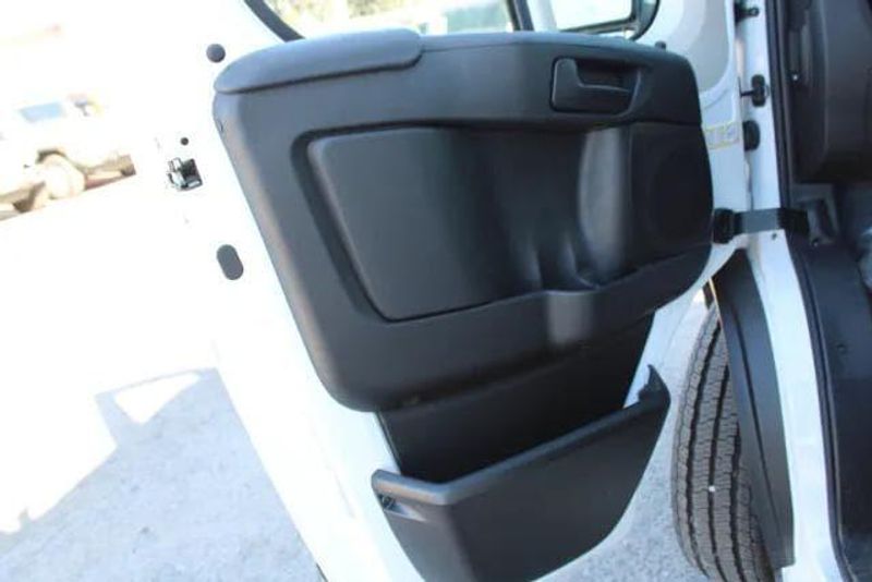 2022 RAM ProMaster 3500 High Roof 159 WB Basin SolarImage 13