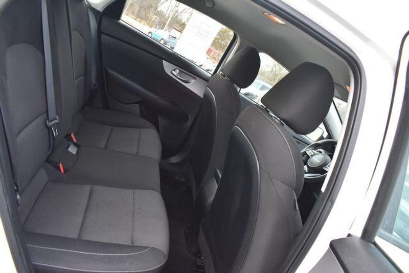 Used 2023 Kia Forte LXSImage 14