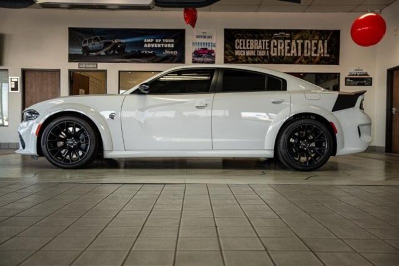 Used 2023 Dodge Charger SRT Hellcat WidebodyImage 5