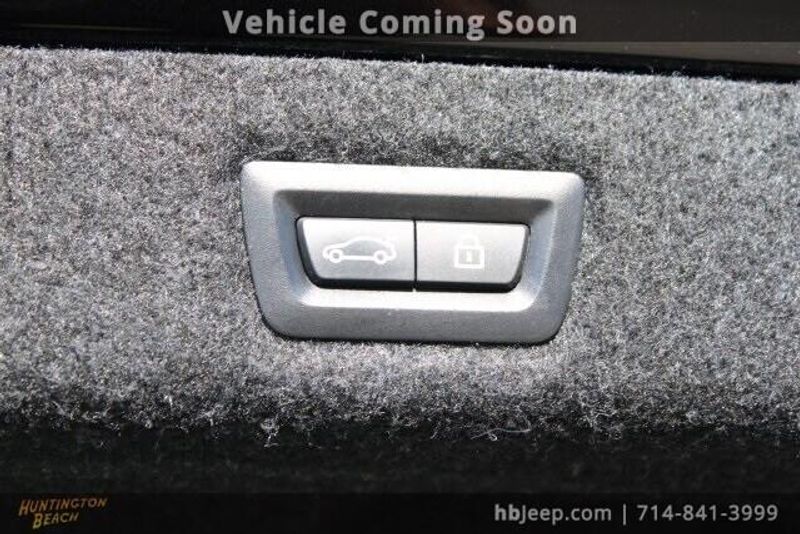 2018 BMW 5 Series 540iImage 38
