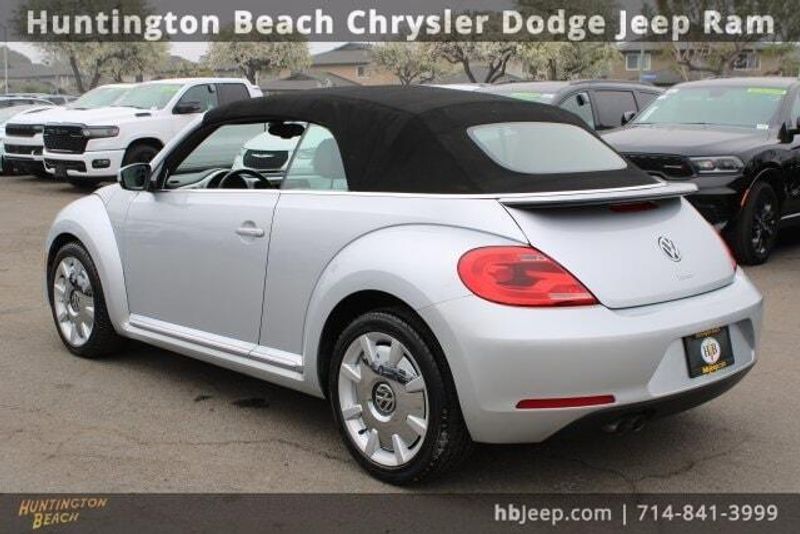 2016 Volkswagen Beetle 1.8T SELImage 6