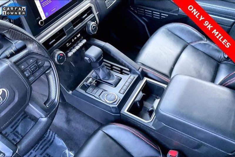 Used 2025 Toyota Tacoma SR5Image 17