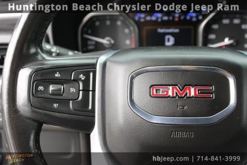 2021 GMC Yukon SLTImage 23