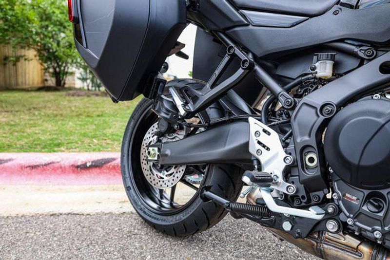 NEW 2026 YAMAHA TRACER 9 Image 13