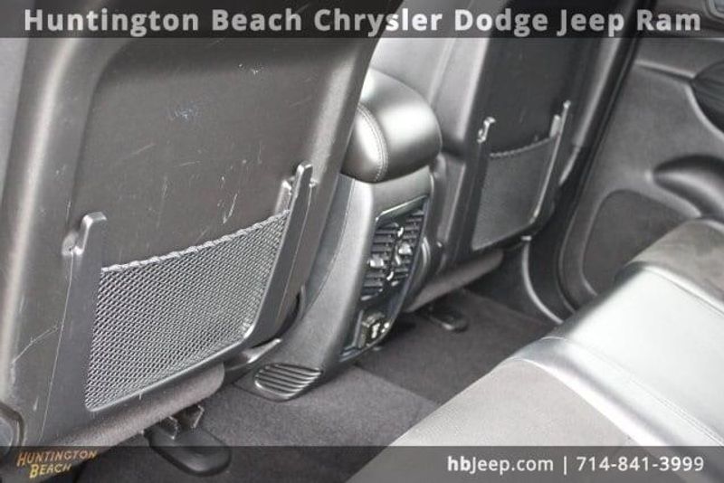 2021 Jeep Grand Cherokee Laredo XImage 39