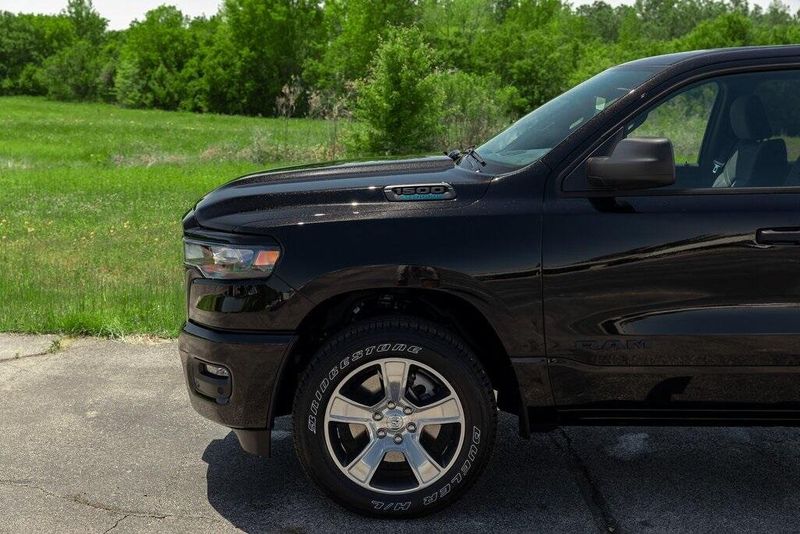 2025 RAM 1500 Tradesman Quad Cab 4x2 6