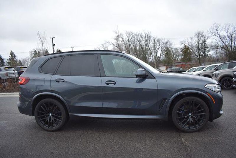 Used 2022 BMW X5 xDrive40iImage 2