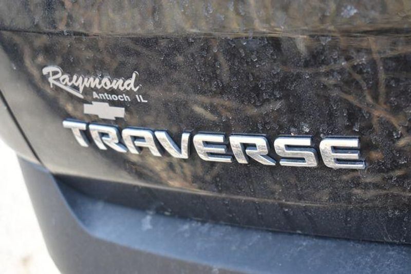 Used 2020 Chevrolet Traverse LSImage 13