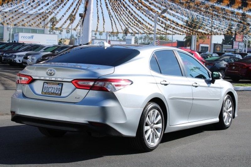 2019 Toyota Camry LImage 5
