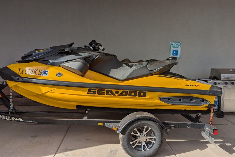 2023 SEADOO RXP X 300 AUD IBR MILLENIUM YELLOW 