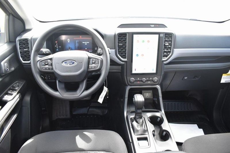 New 2025 Ford Ranger XLImage 9