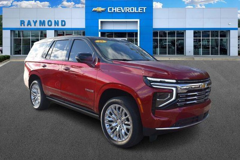 New 2025 Chevrolet Tahoe PremierImage 1