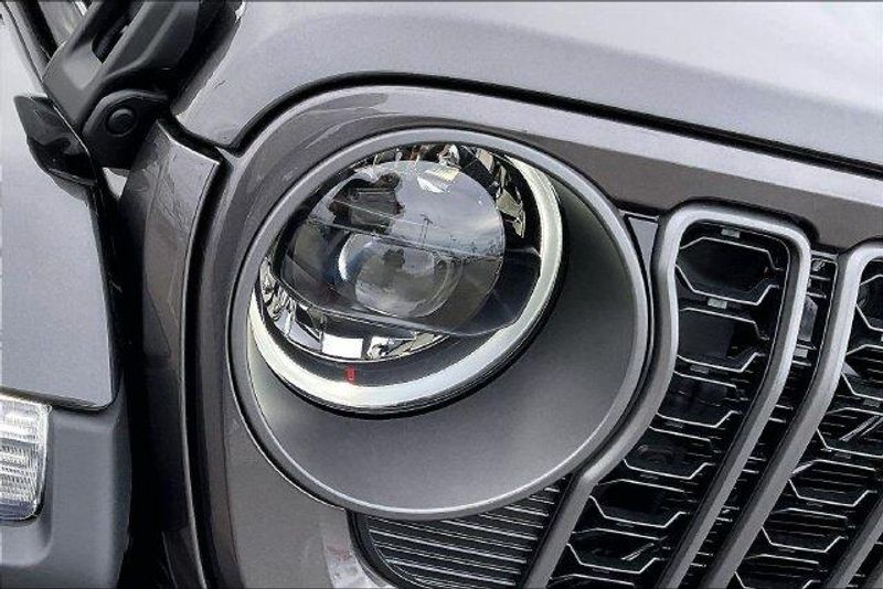 New 2027 Jeep Wrangler 4-door California EditionImage 11