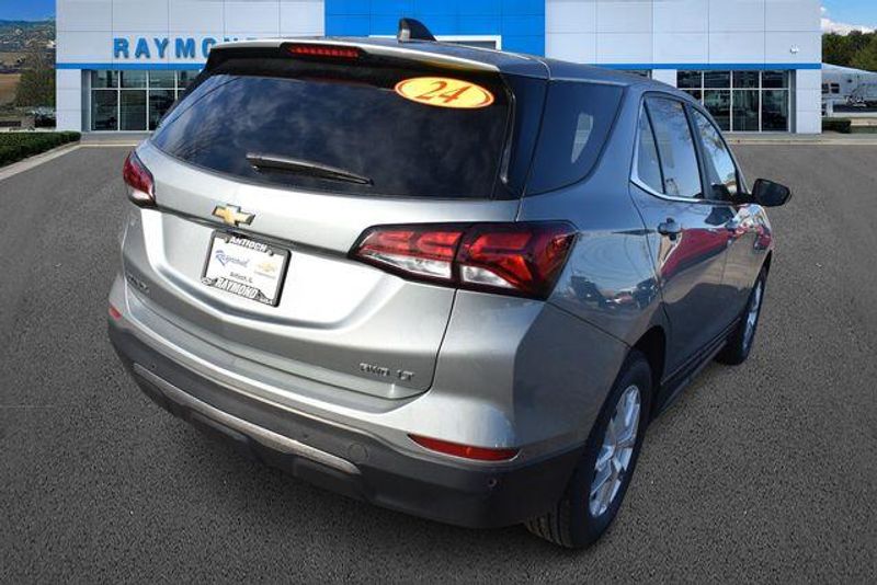 Used 2024 Chevrolet Equinox LTImage 4