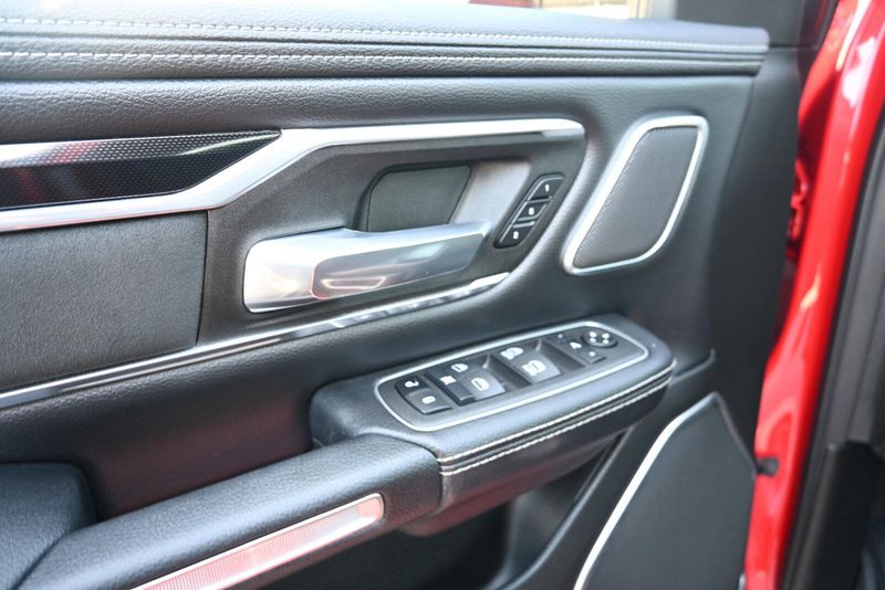 2022 RAM 1500 LaramieImage 16