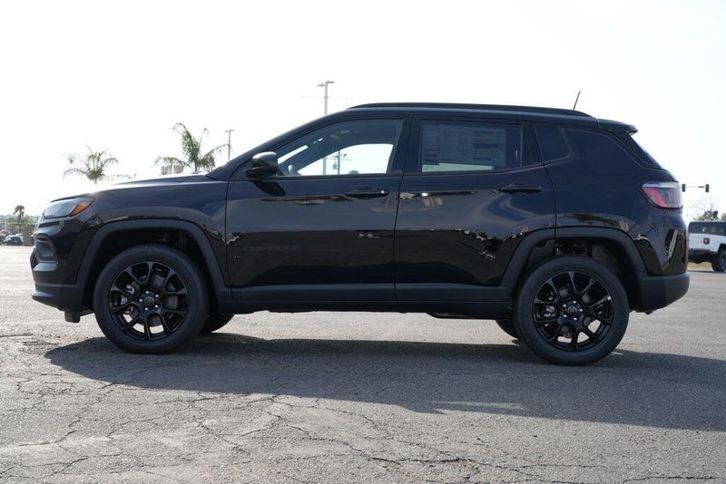 New 2026 Jeep Compass LatitudeImage 4