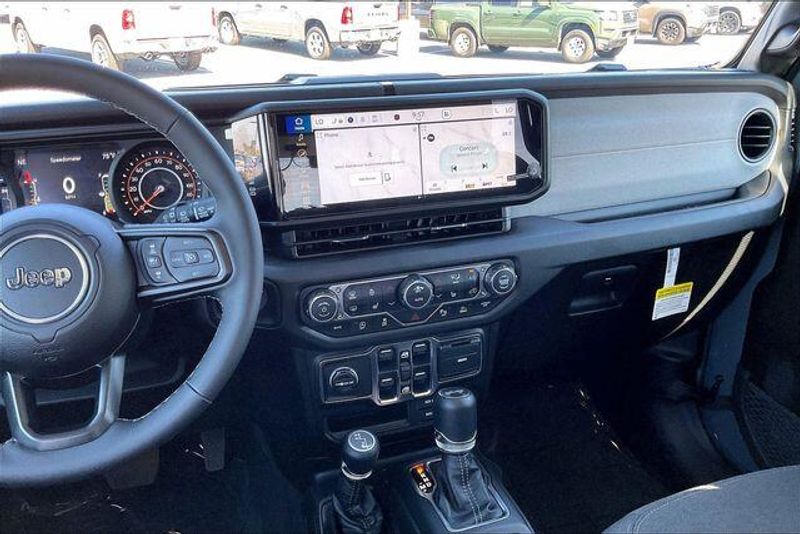 New 2026 Jeep Wrangler 4-door Sport SImage 5