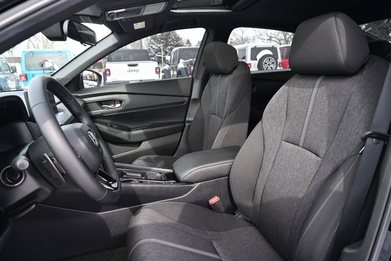 2024 Honda Accord Hybrid SportImage 9