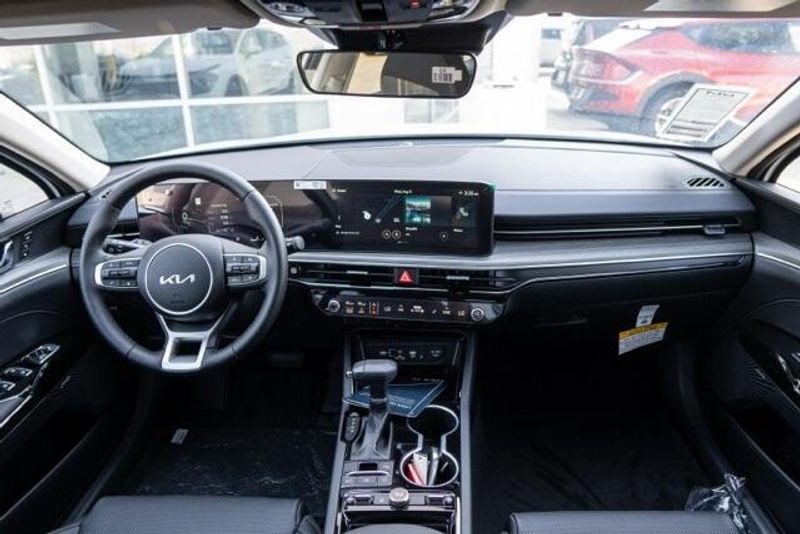 New 2026 Kia K5 EXImage 16