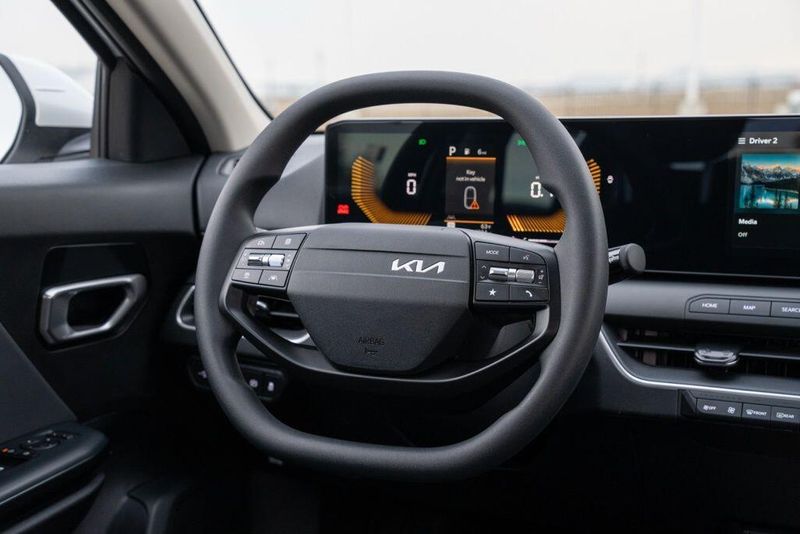 Used 2025 Kia K4 LXImage 20