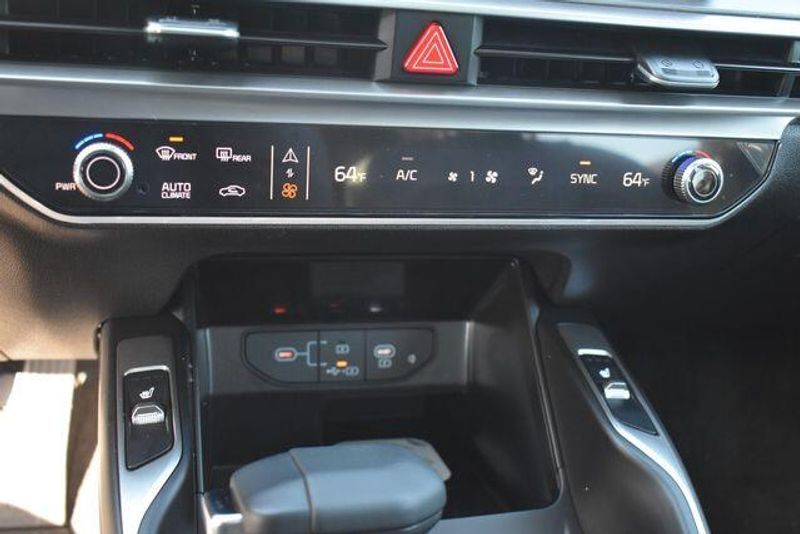 New 2026 Kia Sorento X-Line EXImage 32