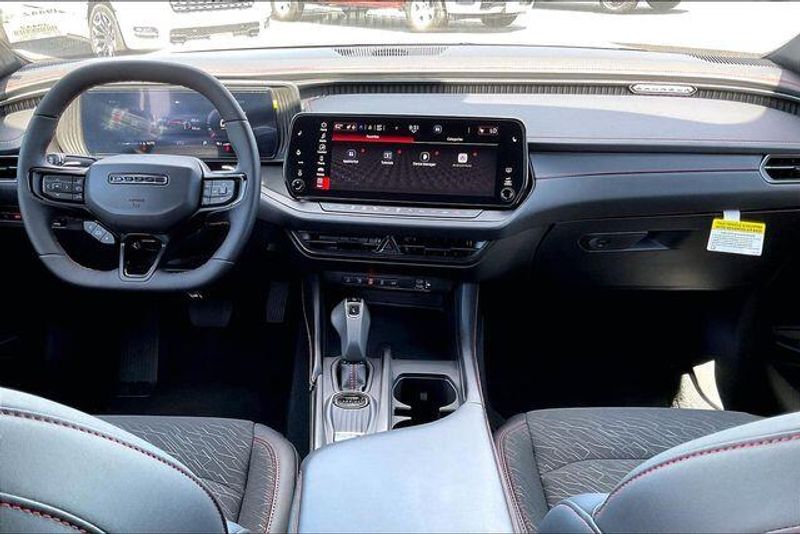 New 2026 Dodge Charger Scat Pack 4-door AwdImage 4
