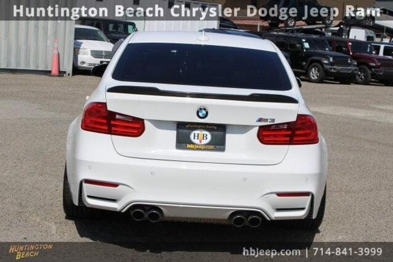 2015 BMW M3 BaseImage 4