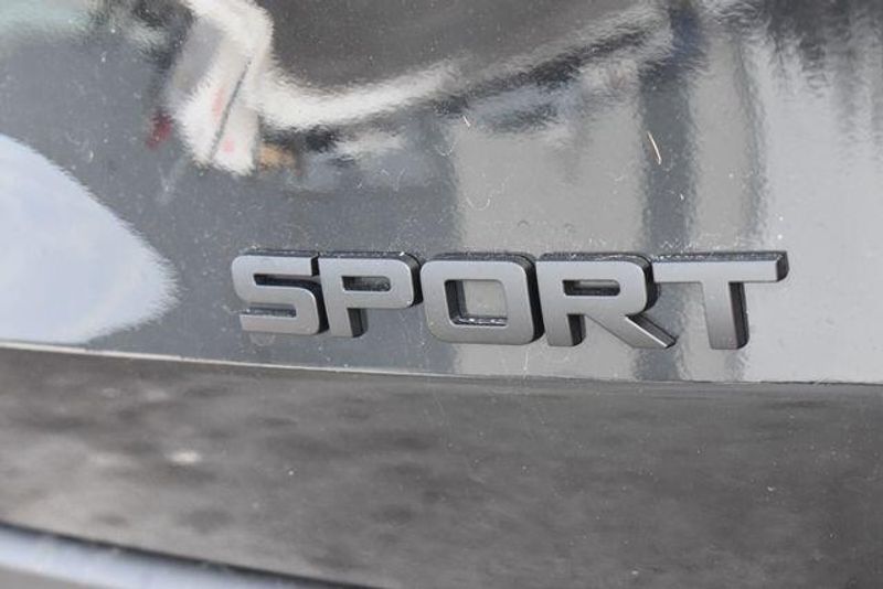 Used 2025 Honda HR-V SportImage 14