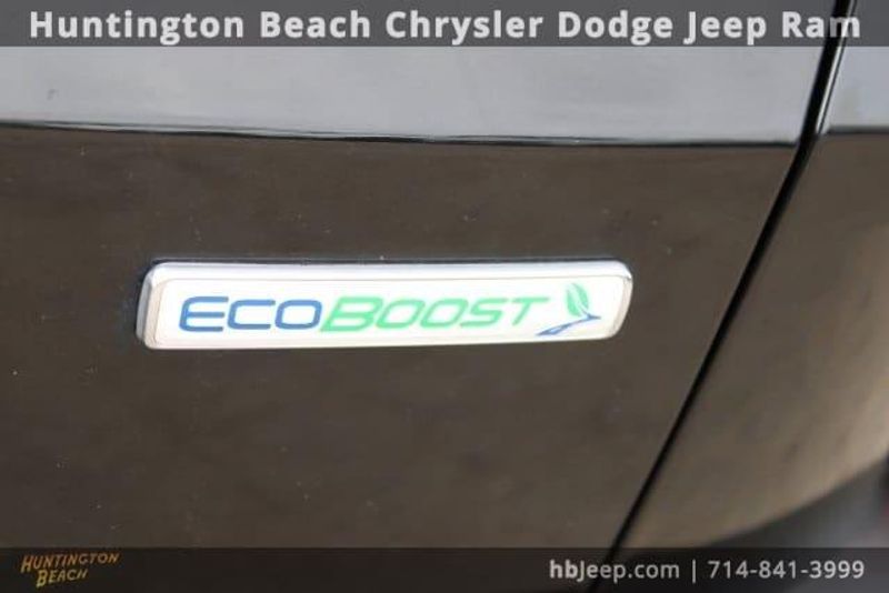 2020 Ford Escape SELImage 6