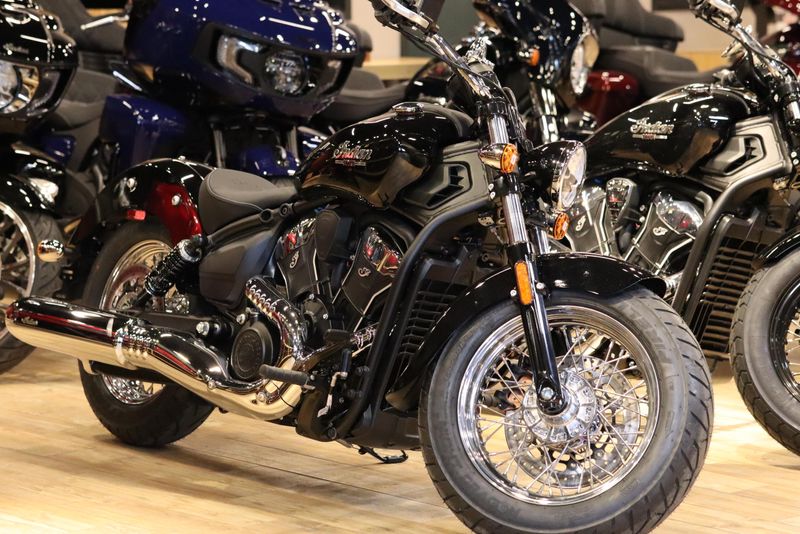 2025 INDIAN MOTORCYCLE INDIAN SCOUT CLASSIC BLACK METALLIC 