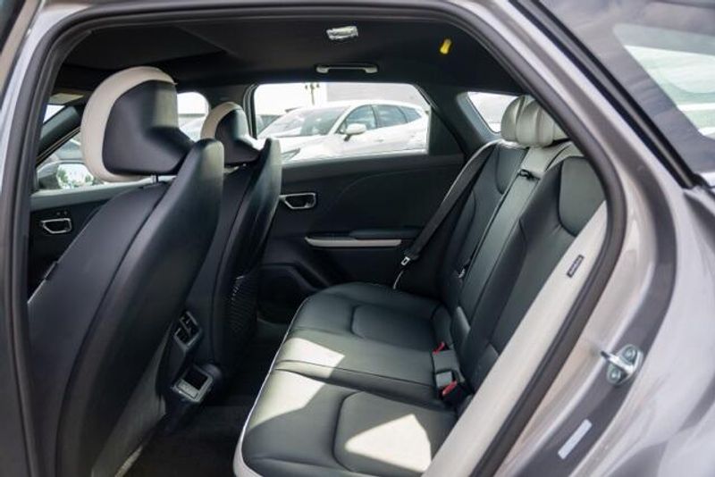 New 2025 Kia K4 GT-Line TurboImage 14