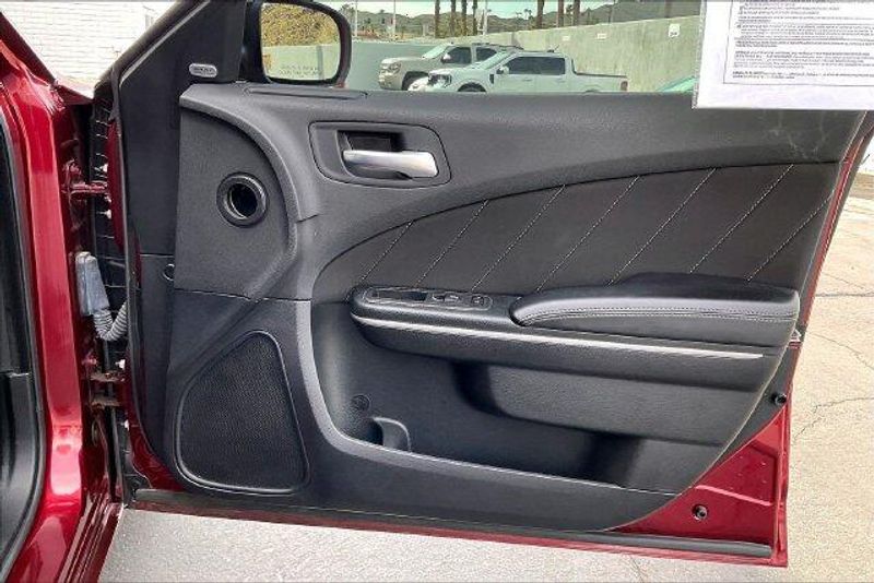 Used 2023 Dodge Charger SXTImage 23