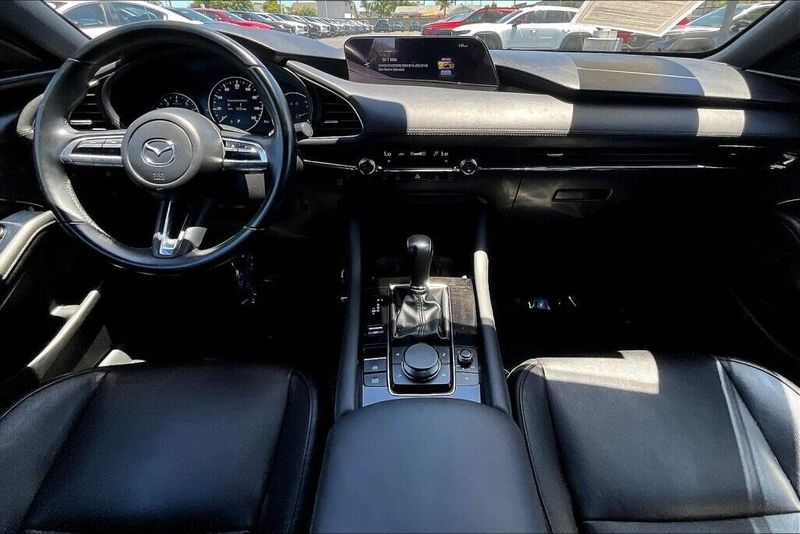Used 2020 Mazda Mazda3 PremiumImage 11