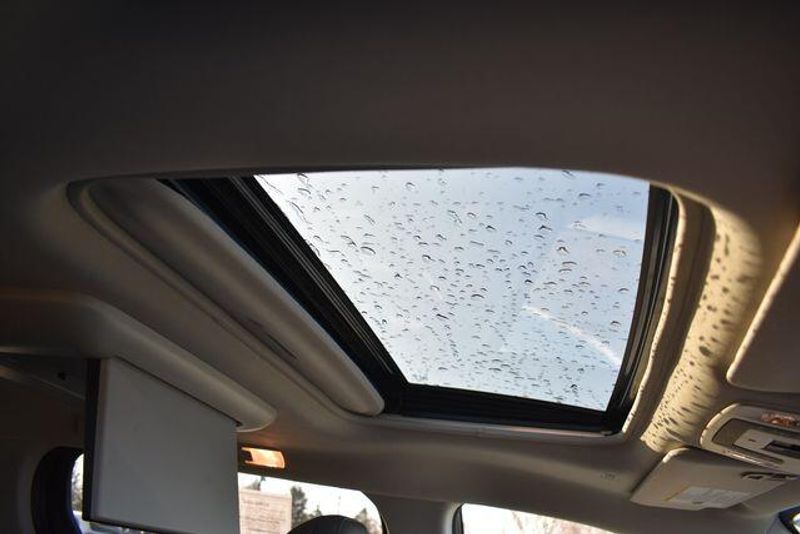 Used 2023 Toyota Sienna LimitedImage 14