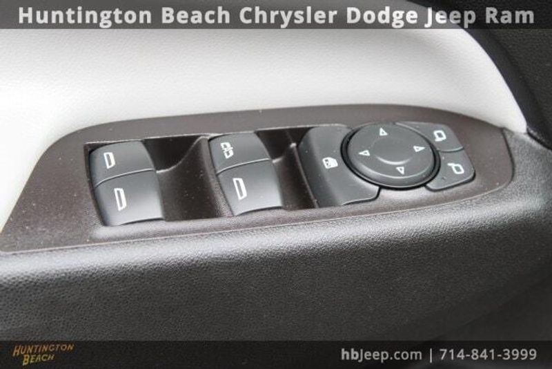 2021 Chevrolet Equinox LSImage 10