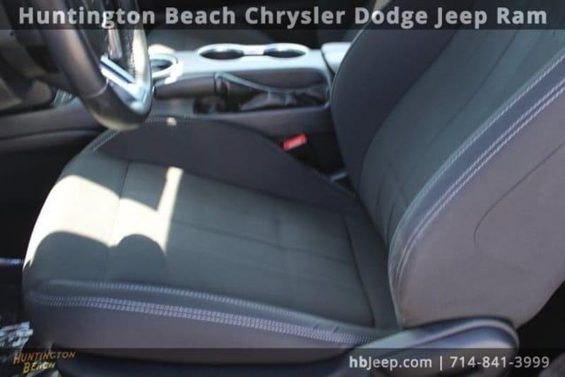 2022 Ford Mustang EcoboostImage 29