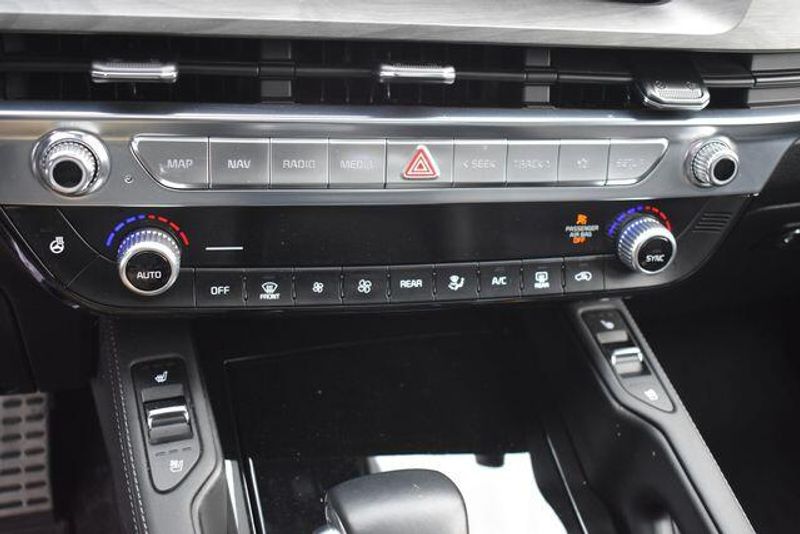 Used 2024 Kia Telluride SX-Prestige X-ProImage 32