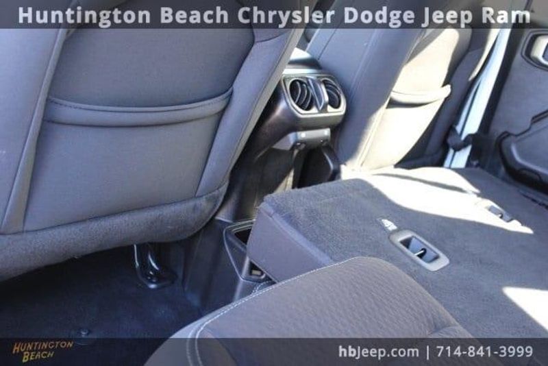 2021 Jeep Wrangler Unlimited Sport SImage 35