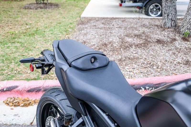 NEW 2026 YAMAHA MT09 Image 14